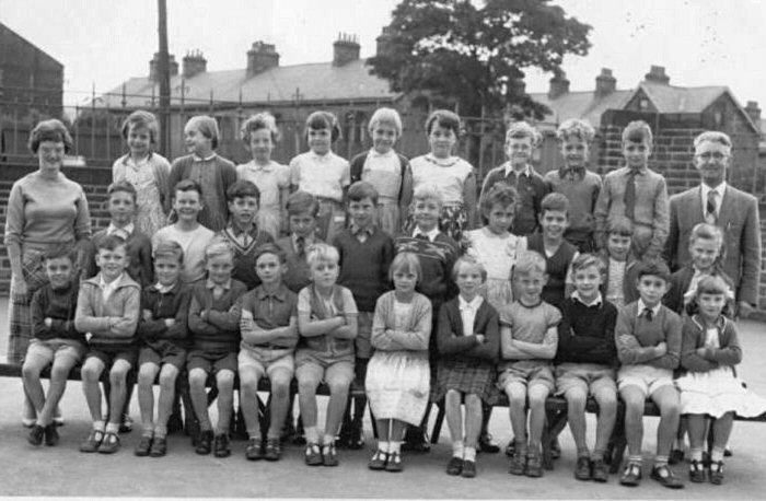 Miss Hooson's class 1959